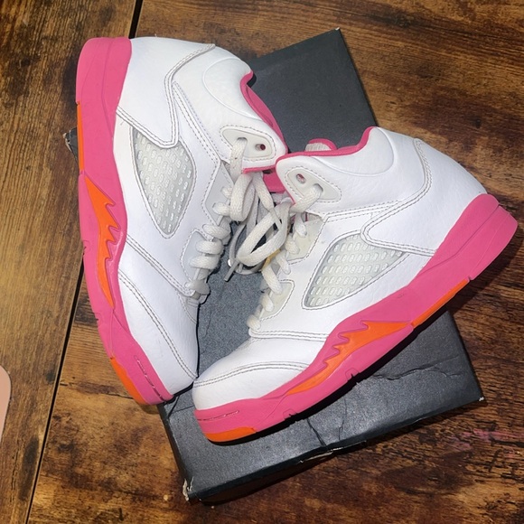 Jordan 5 - Picture 2 of 8